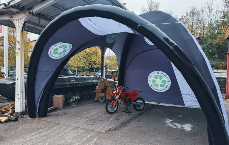 JOSAN Luftzelt draußen im freien als Vorschau