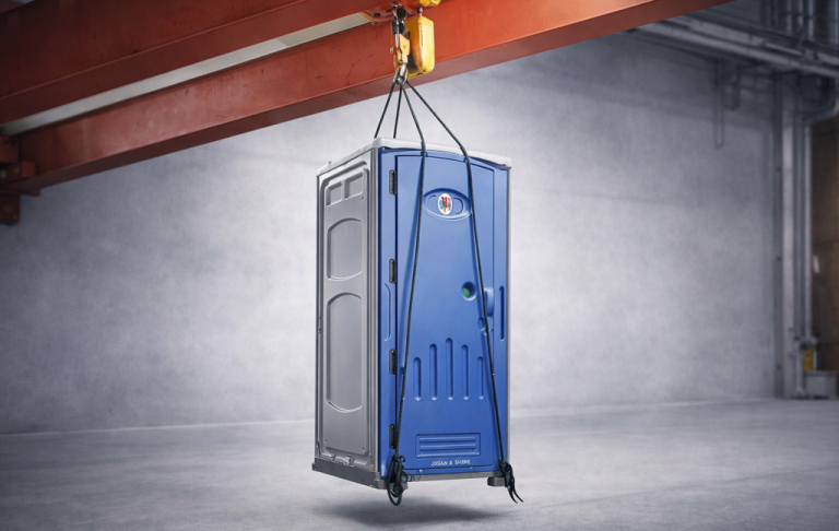 Hydraulische Kabelschere – Kraftvoll, präzise & ideal für dicke Kabel Hydraulische Kabelschere im Einsatz beim Schneiden eines Kupferkabels